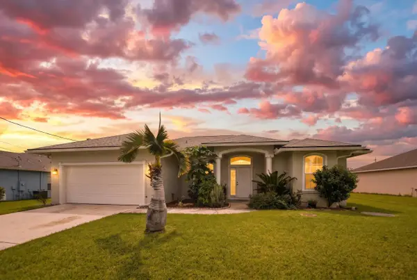 726 SW Jaslo Avenue, Port St Lucie, FL 34953