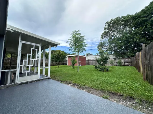 1013 N C Street, Lake Worth Beach, FL 33460