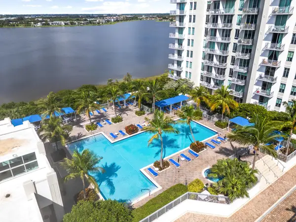 300 S Australian Avenue #Unit 425, West Palm Beach, FL 33401