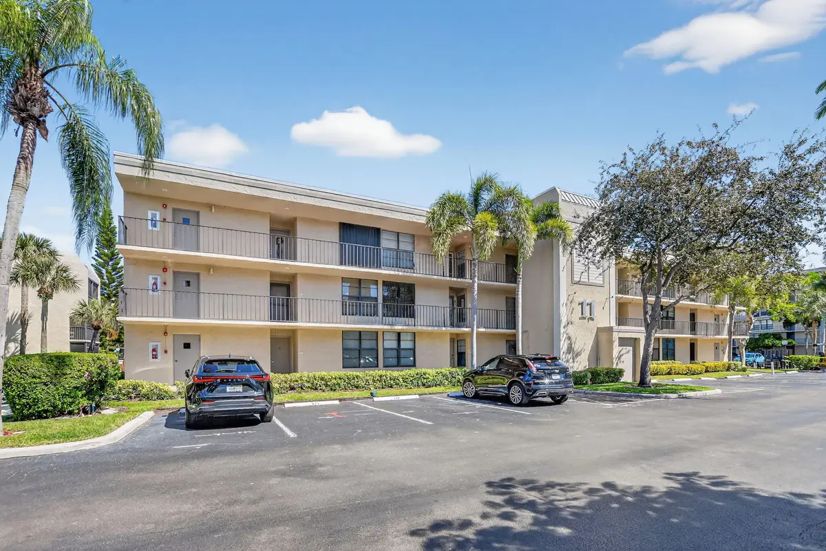 11 Royal Palm Way #3040, Boca Raton, FL 33432 - #1