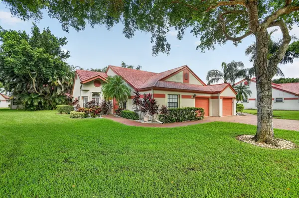 7573 Lexington Club Boulevard #A, Delray Beach, FL 33446