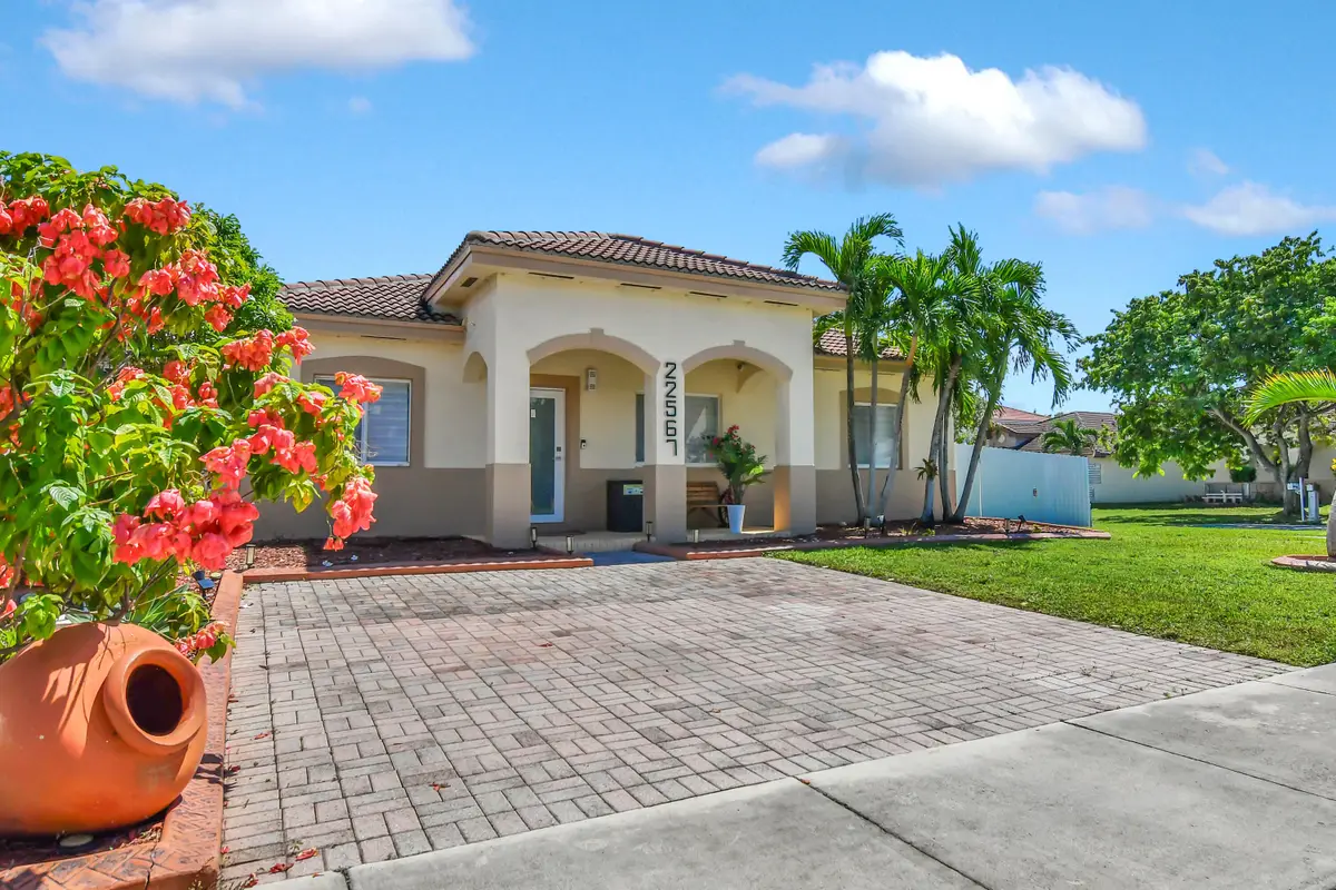 22567 SW 102nd Path, Cutler Bay, FL 33190 - #1
