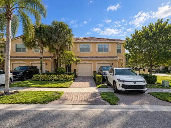5984 Monterra Club Drive Nw, Lake Worth, FL 33463