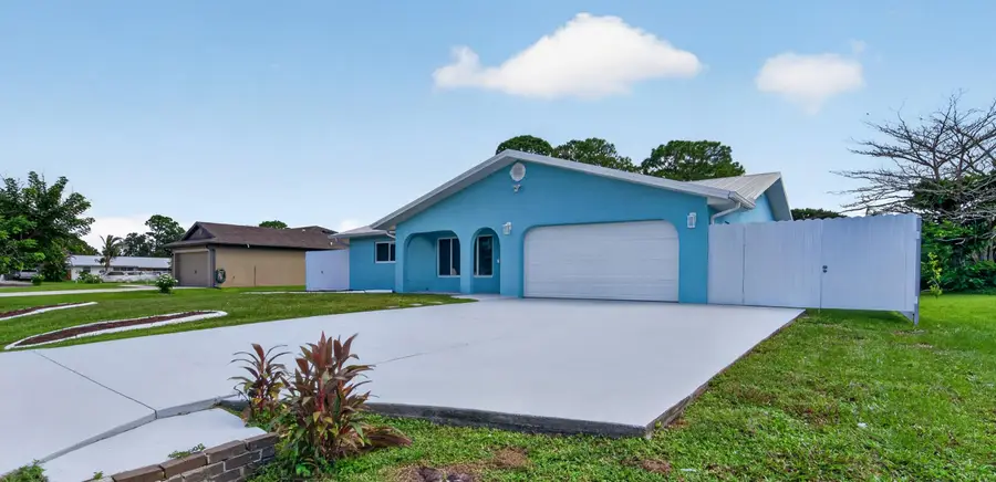 242 SE Duxbury Avenue, Port Saint Lucie, FL 34983 - #3