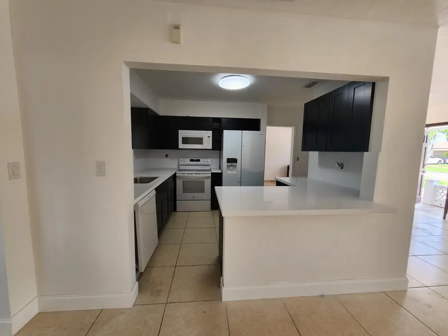 8760 NW 14th Street, Pembroke Pines, FL 33024 - #3
