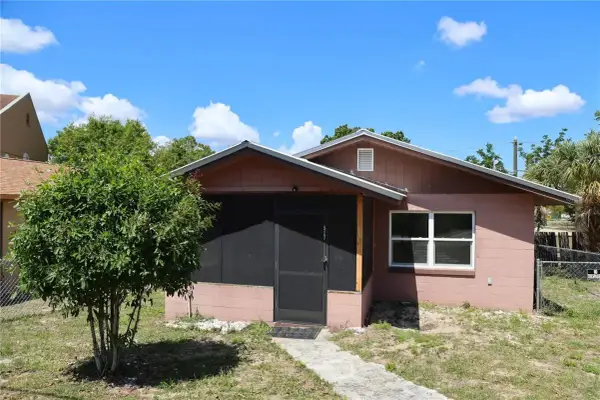 517 Harris Street, Sebring, FL 33870