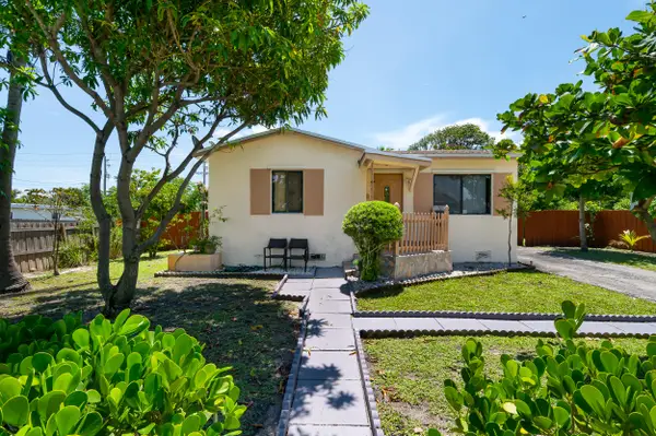 146 SE 5th Avenue, Boynton Beach, FL 33435