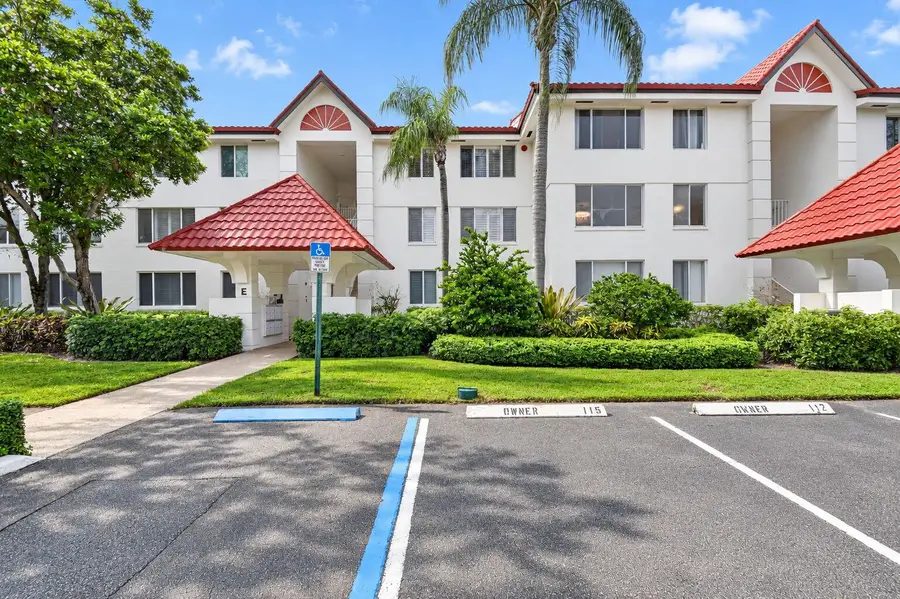 102 Half Moon Circle #F2, Hypoluxo, FL 33462 - #2