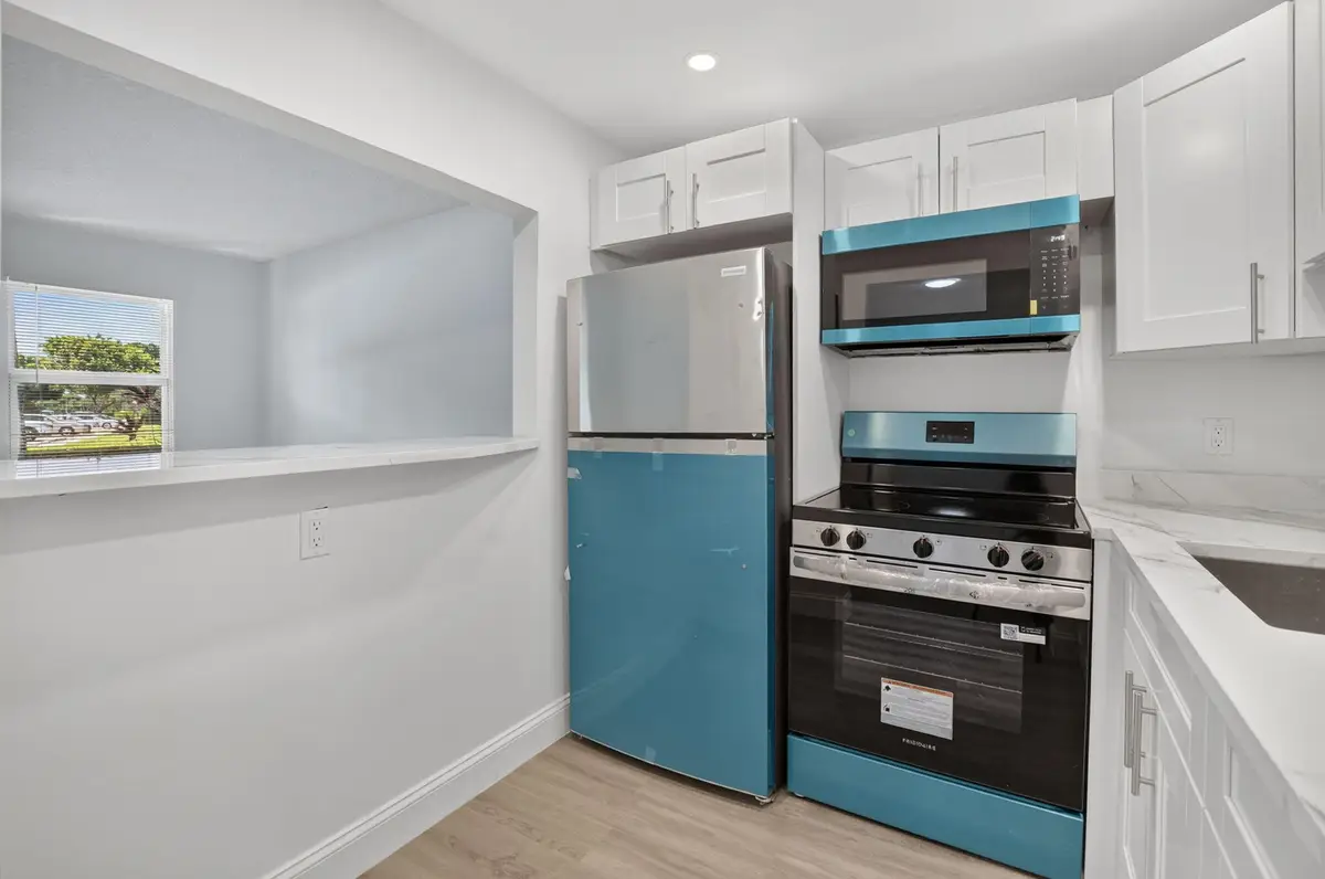 1038 Berkshire B, Deerfield Beach, FL 33442 - #1