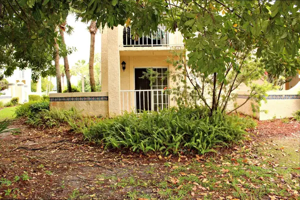 1604 SE Green Acres Circle #T103, Port St Lucie, FL 34952