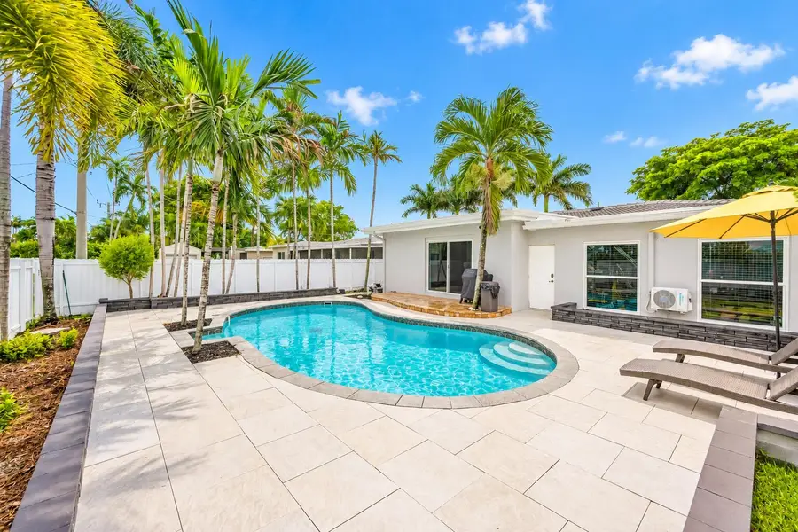 301 SE 3rd Terrace, Dania Beach, FL 33004 - #2