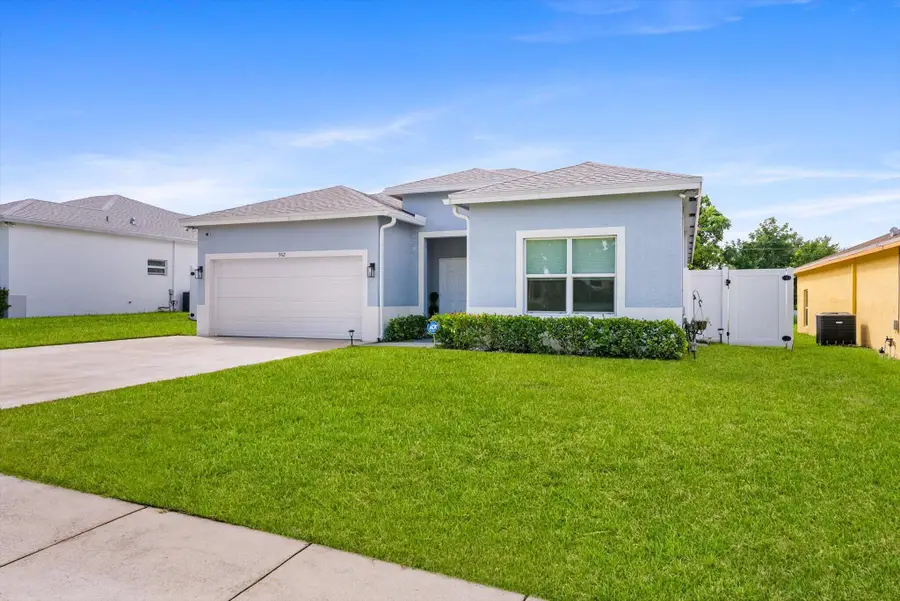 902 NW 9th Avenue, Boynton Beach, FL 33426 - #3