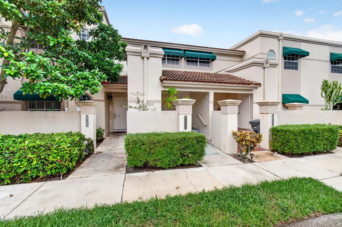 6737 Via Regina, Boca Raton, FL 33433 - #1