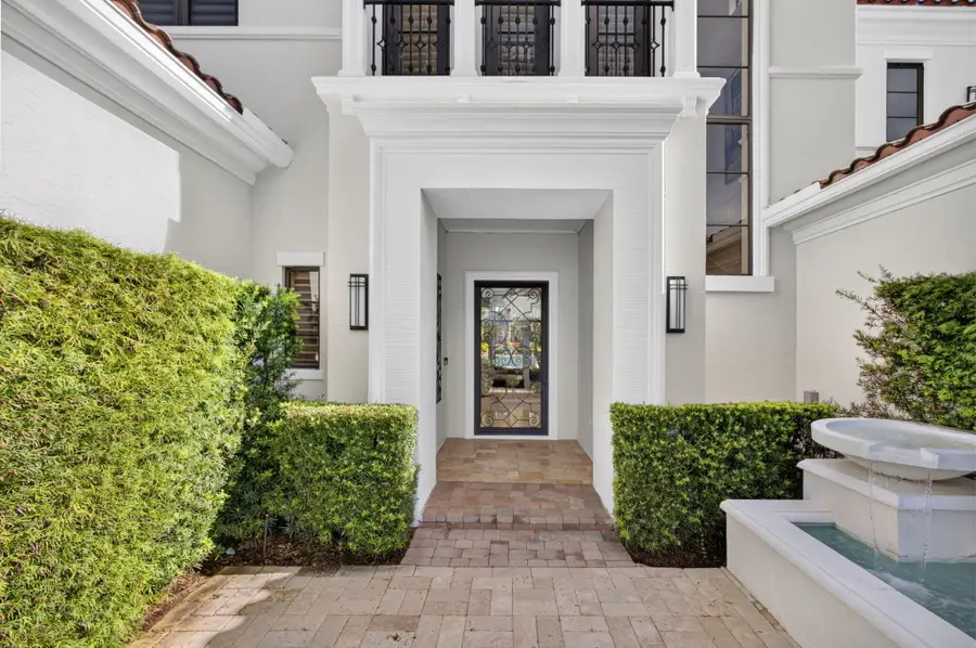 213 Via Palacio, Palm Beach Gardens, FL 33418 - #3