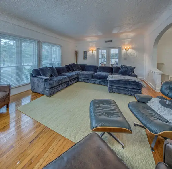 411 S Federal Highway, Lake Worth Beach, FL 33460