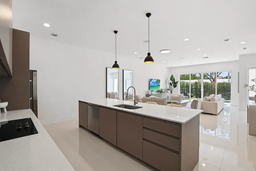 1807 NE 13 Street #1807, Fort Lauderdale, FL 33304 - #3
