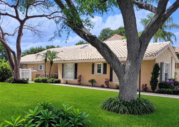 10356 Sunstream Lane, Boca Raton, FL 33428