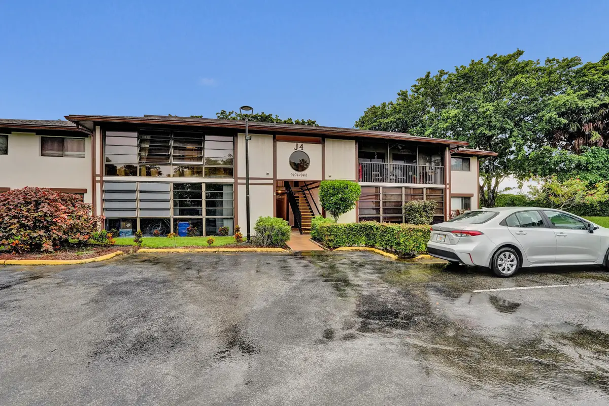 9414 S Belfort Circle #215, Tamarac, FL 33321 - #1