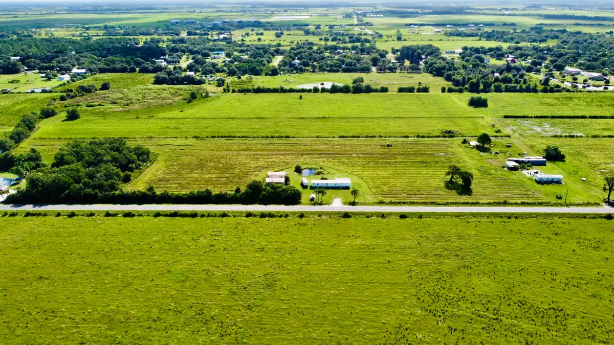 2258 Starns Loop Road, Okeechobee, FL 34974 - #1