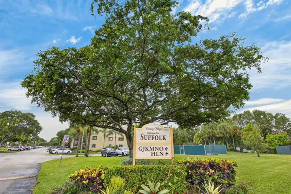 800 SW 142nd Avenue #411N, Pembroke Pines, FL 33027