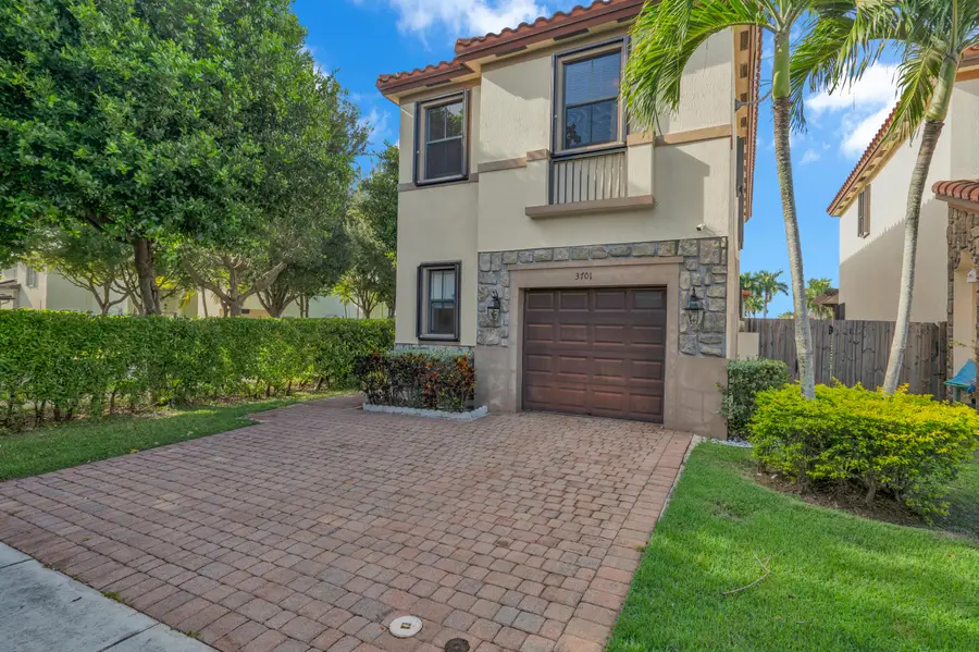 3701 NE 2nd Street, Homestead, FL 33033 - #2