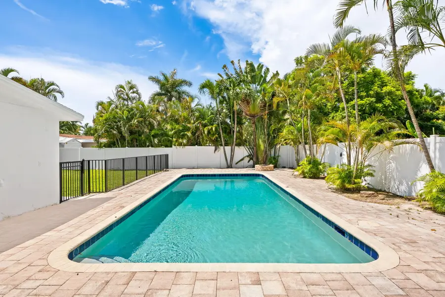 413 NE 25th Avenue, Pompano Beach, FL 33062 - #2