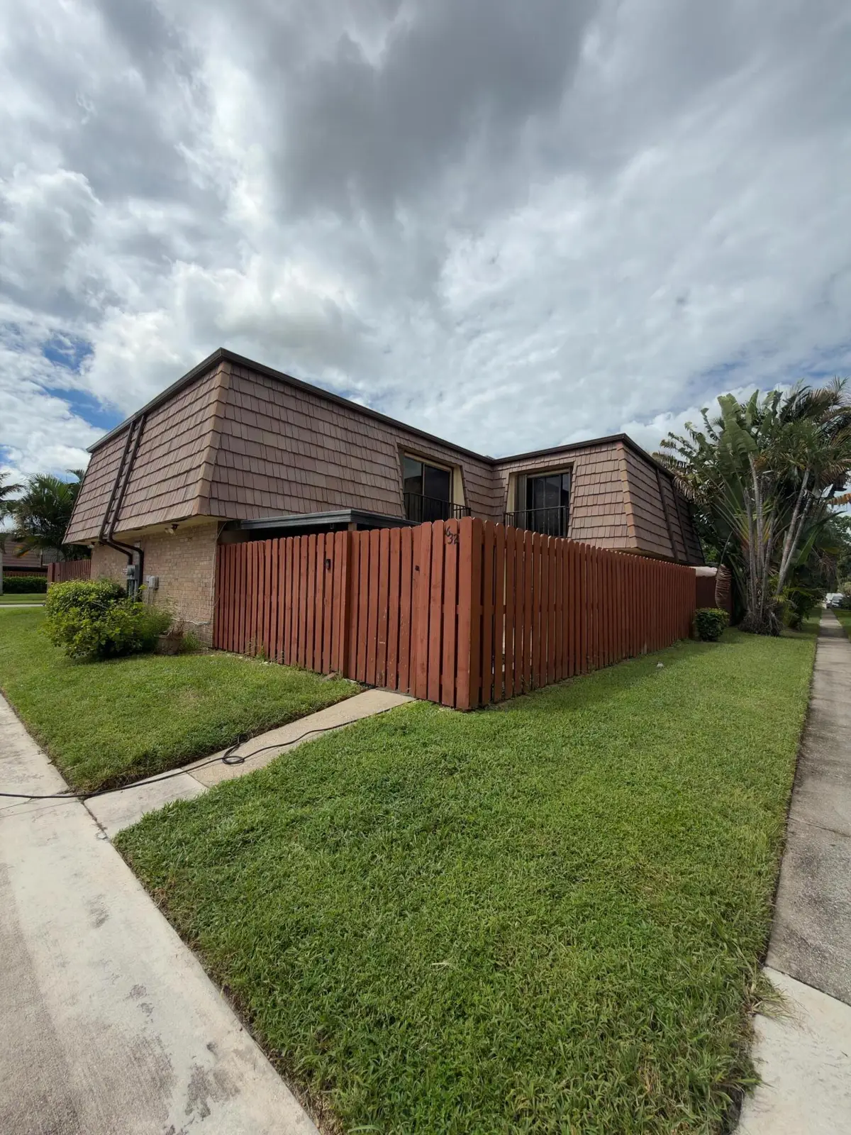 632 Springdale Circle, Palm Springs, FL 33461 - #1