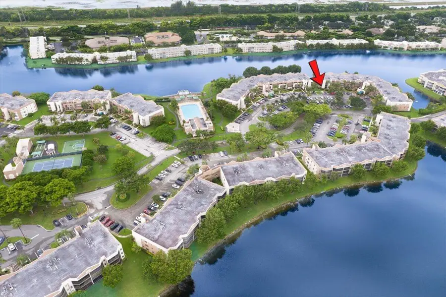 7501 Fairfax Drive, Tamarac, FL 33321 - #2