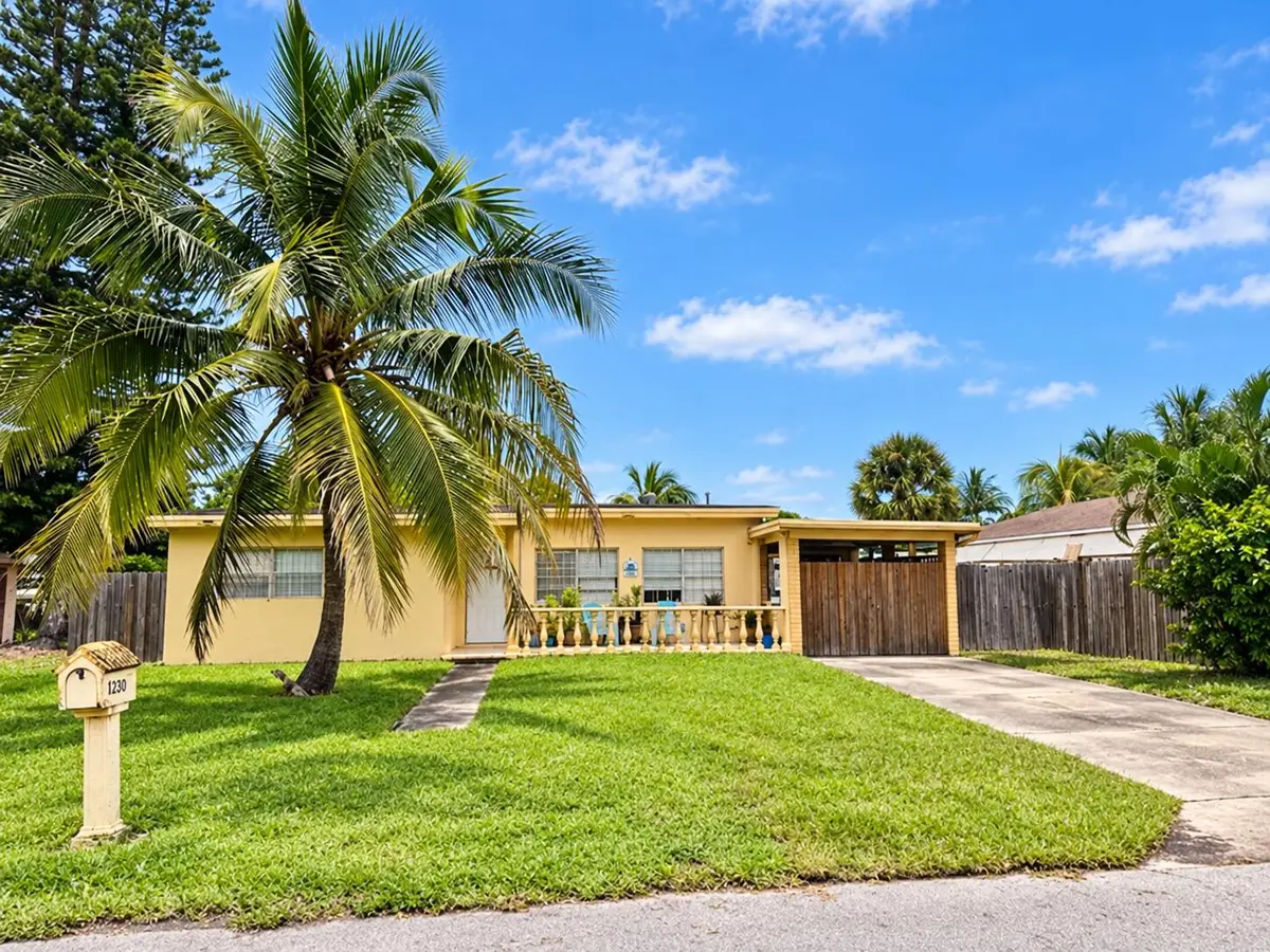 2205 NE 4th Court, Boynton Beach, FL 33435 - #1