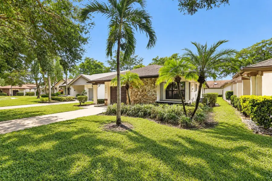 10549 Fern Tree Way, Boynton Beach, FL 33436 - #3
