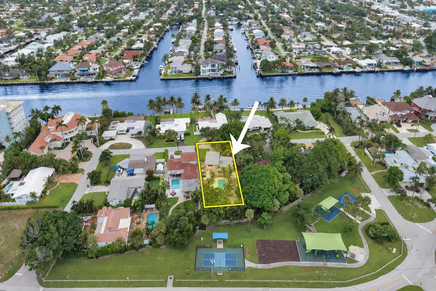 460 SE 18th Avenue, Deerfield Beach, FL 33441 - #2