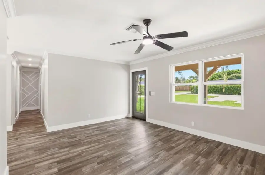 15409 Los Angeles Drive, Loxahatchee, FL 33470 - #2