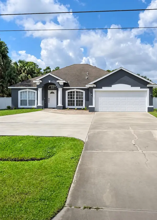 1402 SW California Boulevard, Port St Lucie, FL 34953