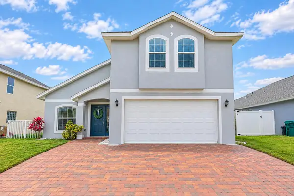 9725 Starboard Drive, Fort Pierce, FL 34945