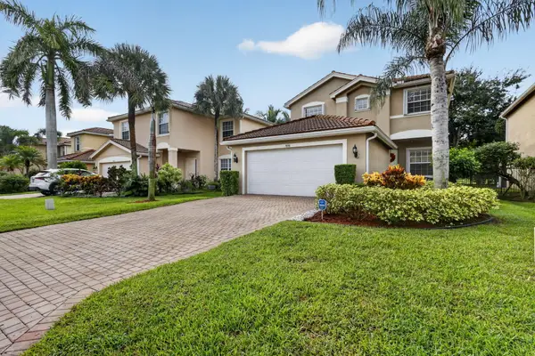 7890 Jewelwood Drive, Boynton Beach, FL 33437