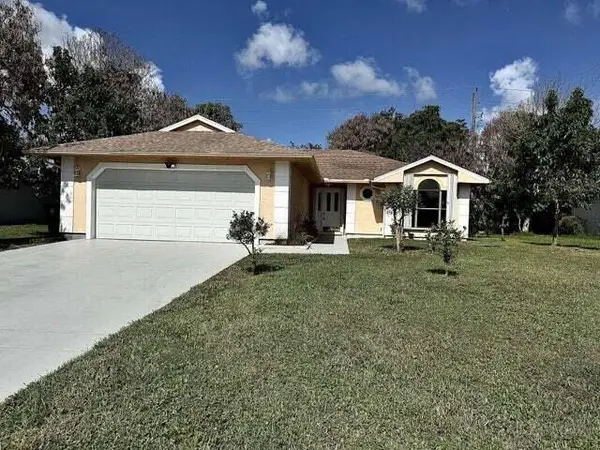 3053 SE Wake Road, Port St Lucie, FL 34984