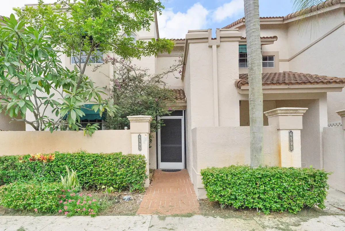 6595 Via Regina, Boca Raton, FL 33433 - #1