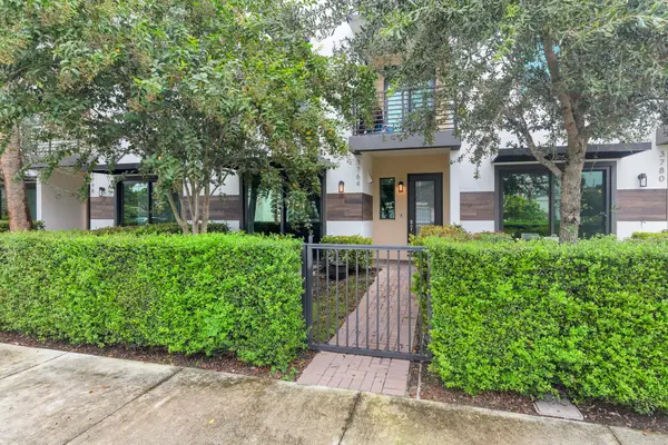 3764 Lambert Avenue, West Palm Beach, FL 33405