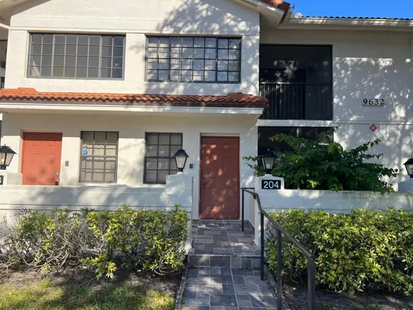 9632 Sills Drive E #204, Boynton Beach, FL 33437