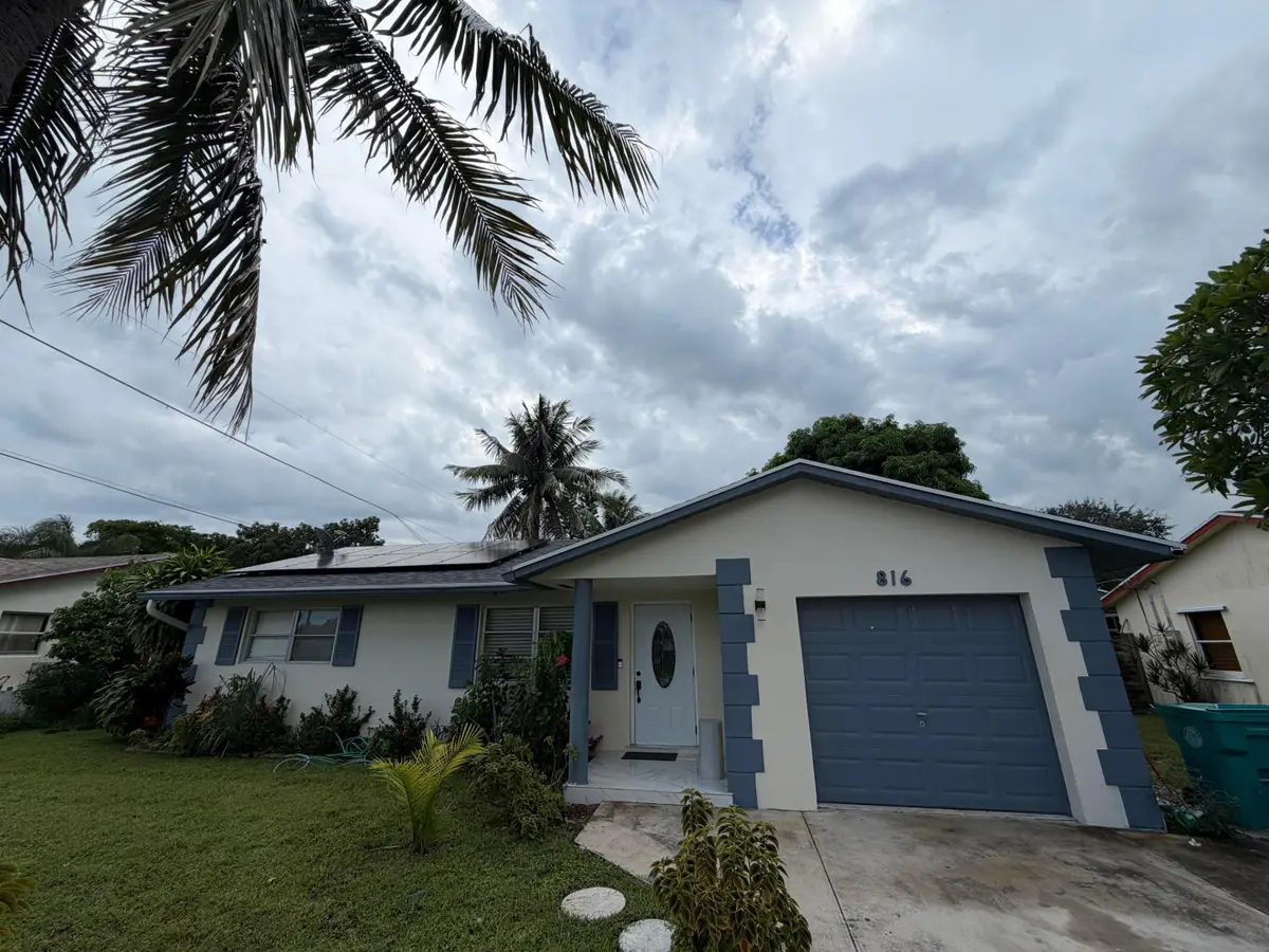 816 NW 8th Avenue, Boynton Beach, FL 33426 - #1