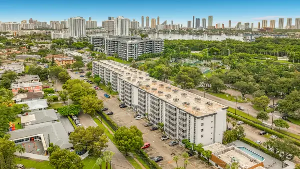 16851 NE 23rd Avenue #A608, North Miami Beach, FL 33160