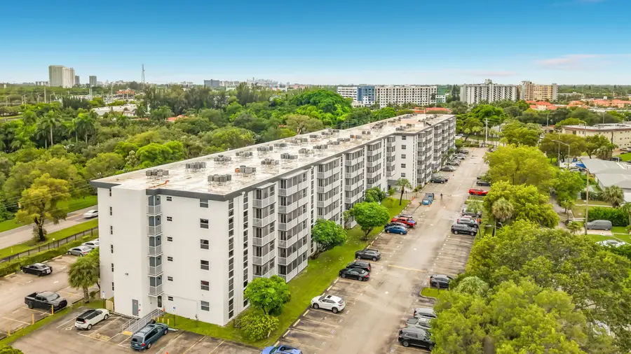 16851 NE 23rd Avenue #A608, North Miami Beach, FL 33160 - #2