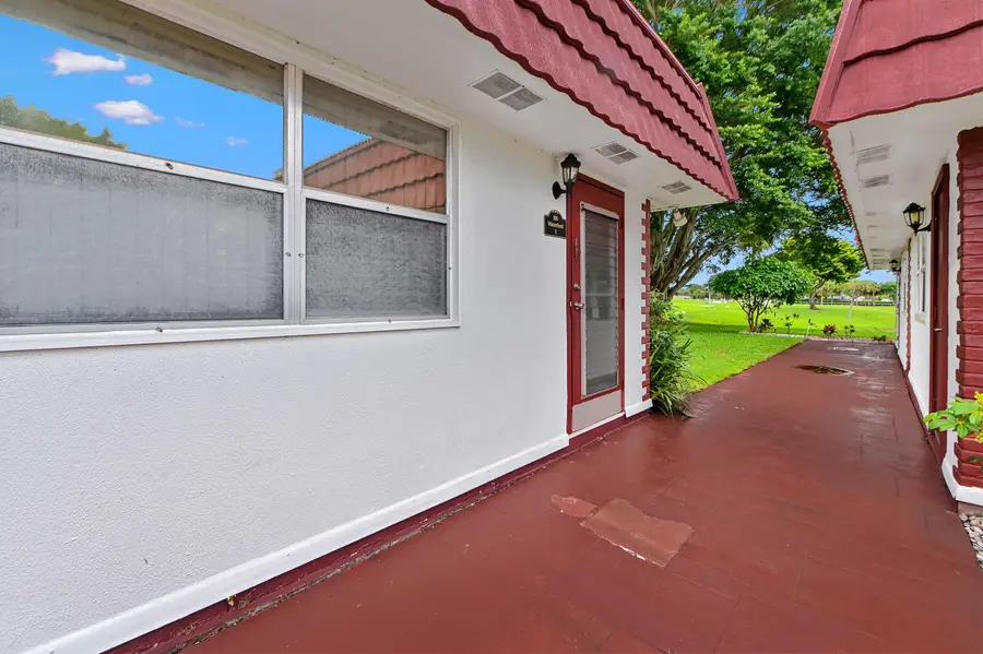 195 Waterford Crescent, Delray Beach, FL 33446 - #2