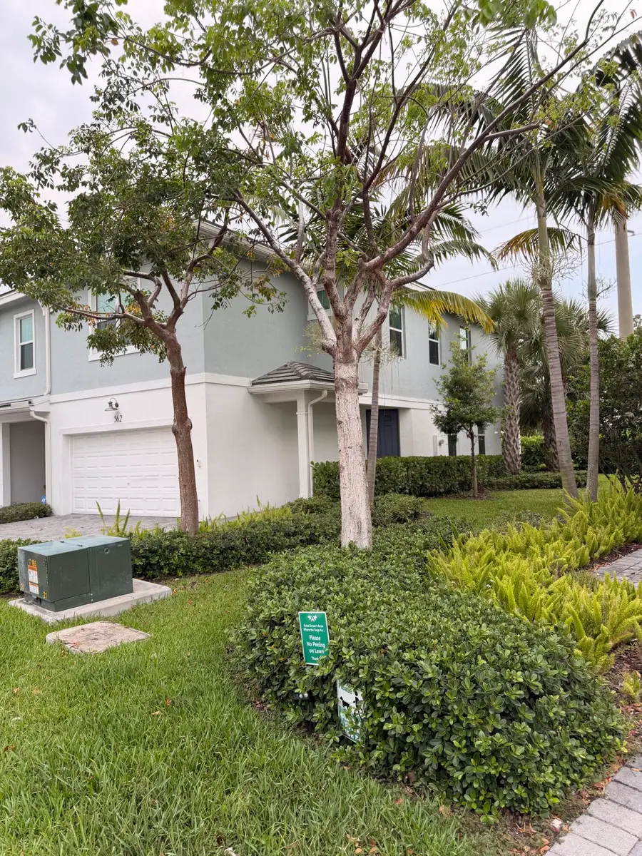 562 Parsons Way, Deerfield Beach, FL 33442 - #2