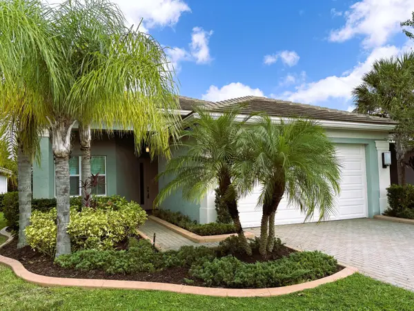 11852 SW Waterford Isle Way, Port St Lucie, FL 34987