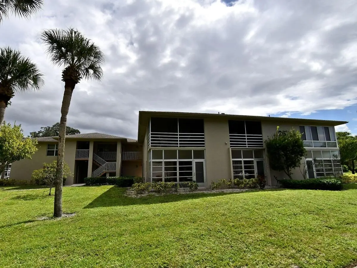 26 Lake Vista Trail #105, Port Saint Lucie, FL 34952 - #1