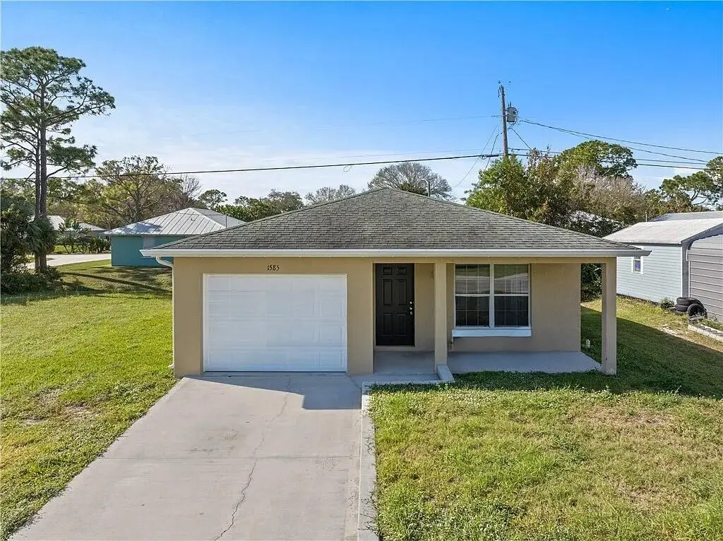 1585 20th Avenue Sw, Vero Beach, FL 32962 - #1