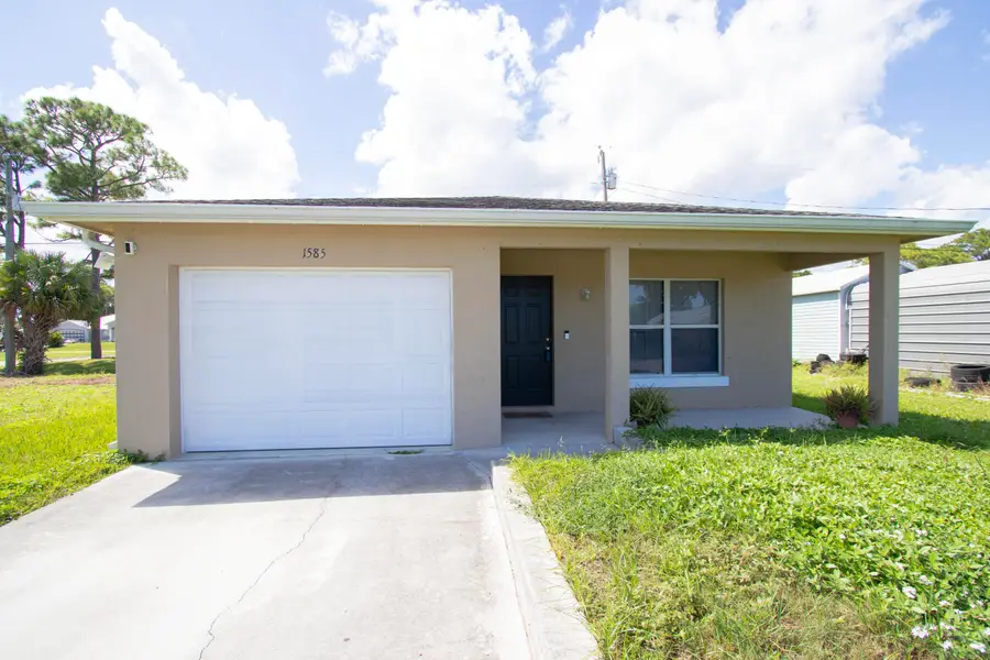 1585 20th Avenue Sw, Vero Beach, FL 32962 - #2