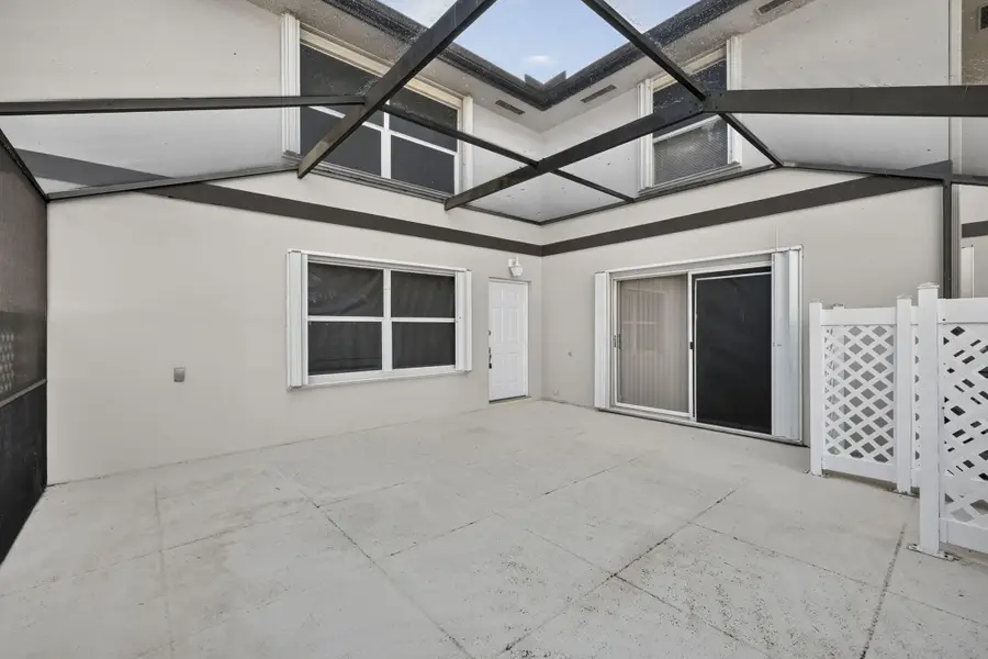 11 Amherst Court #D, Royal Palm Beach, FL 33411 - #3