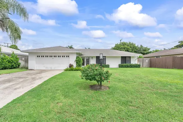 1291 SW 27th Place, Boynton Beach, FL 33426